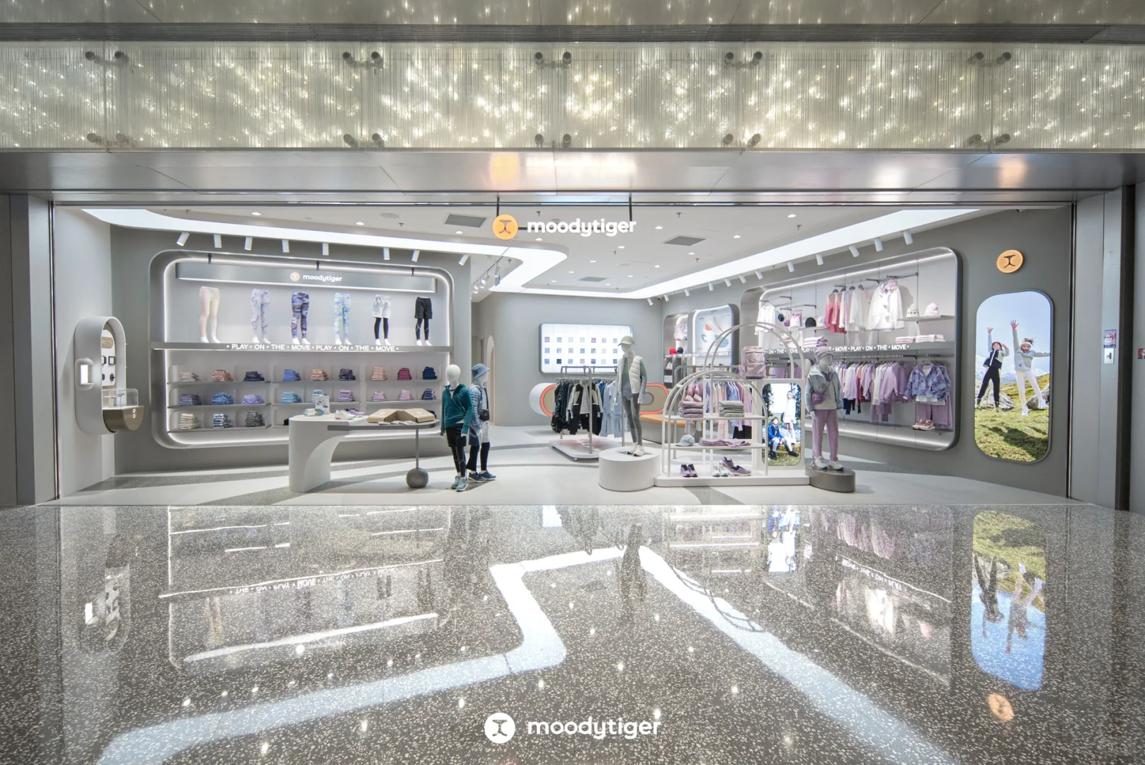 moody tiger,童装界的lululemon的店铺形象