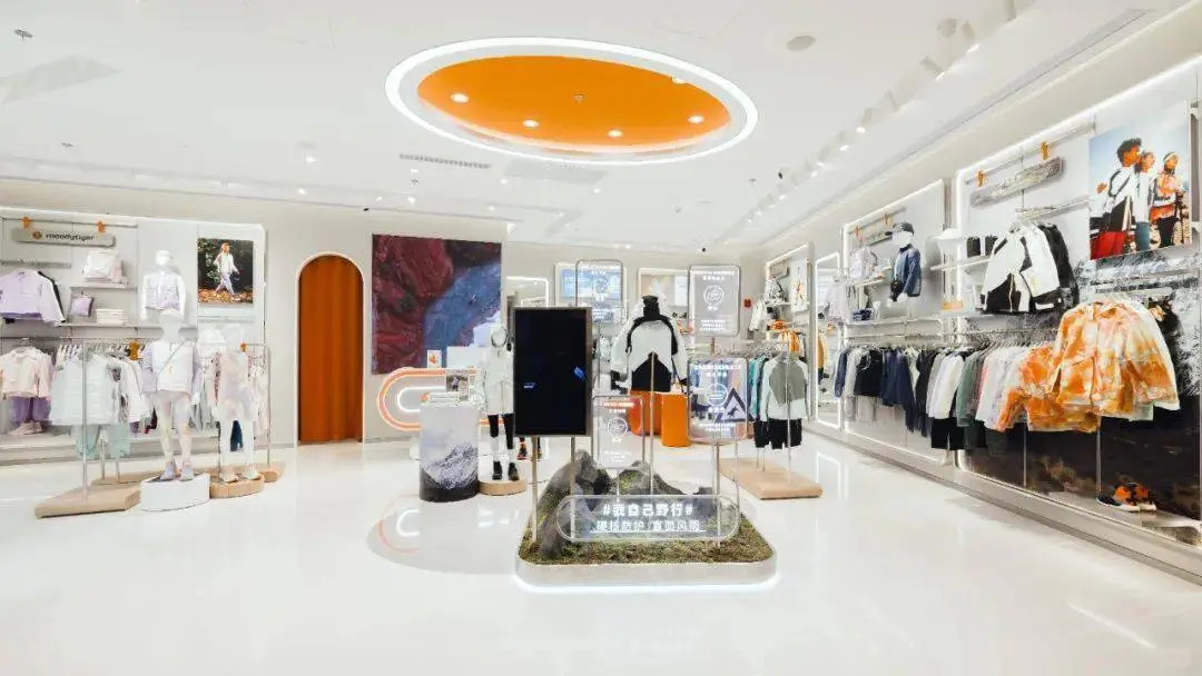 moody tiger,童装界的lululemon的店铺形象