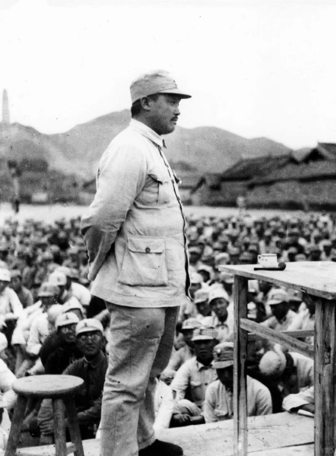 抗战时期老照片AI修复