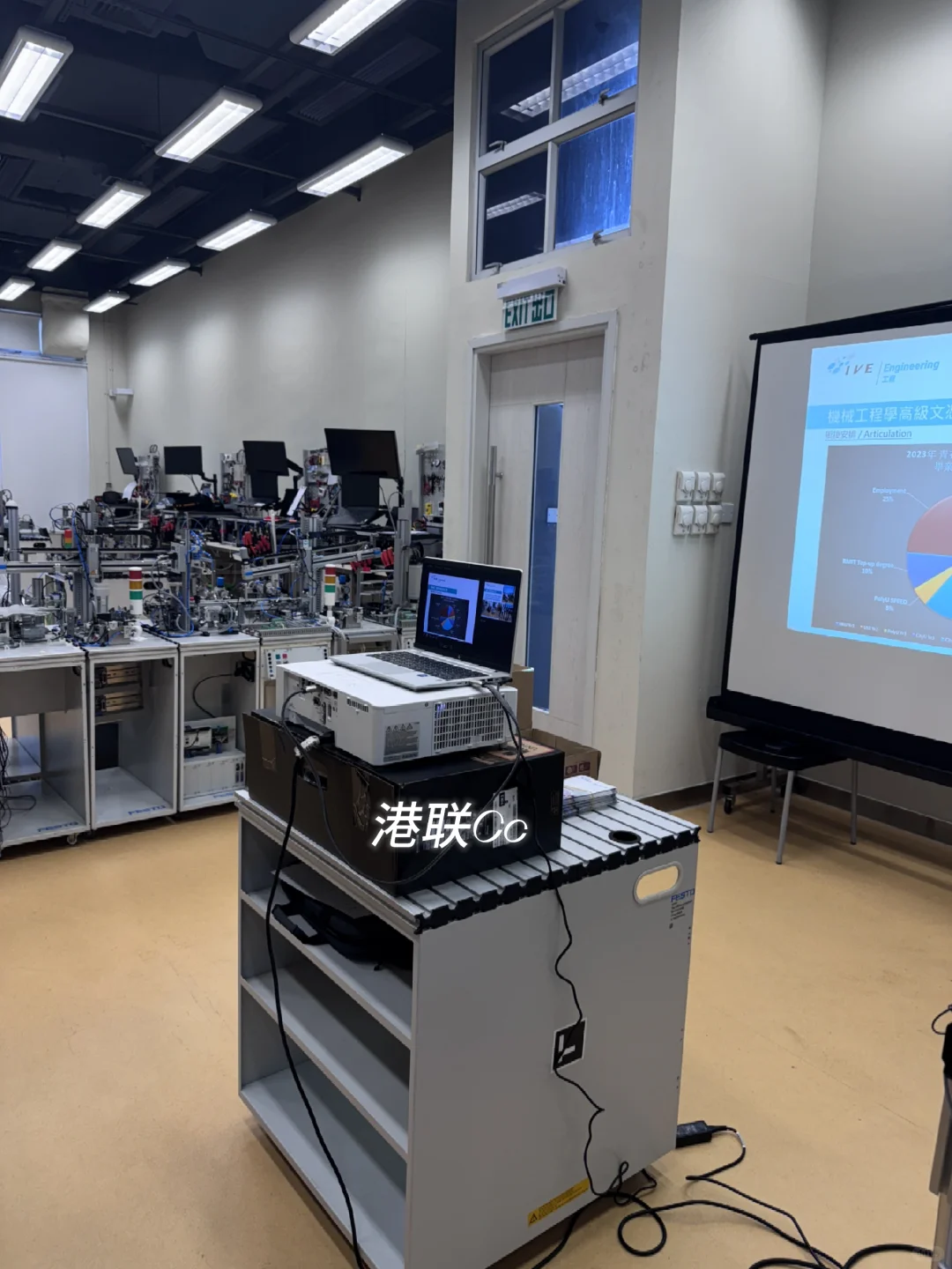 致高考的你:世界很大,未来不只有一条路