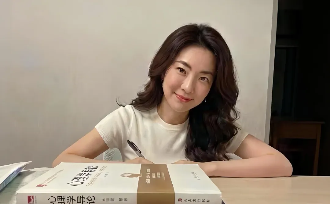 43岁教师转行，4个月搞定倾听师?