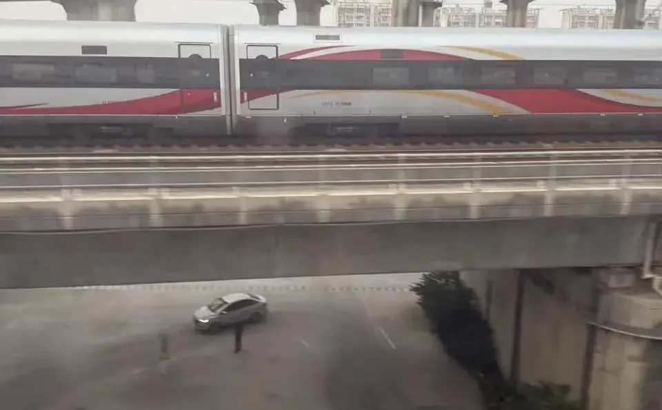 上海局杭州客运段列车员乘务员