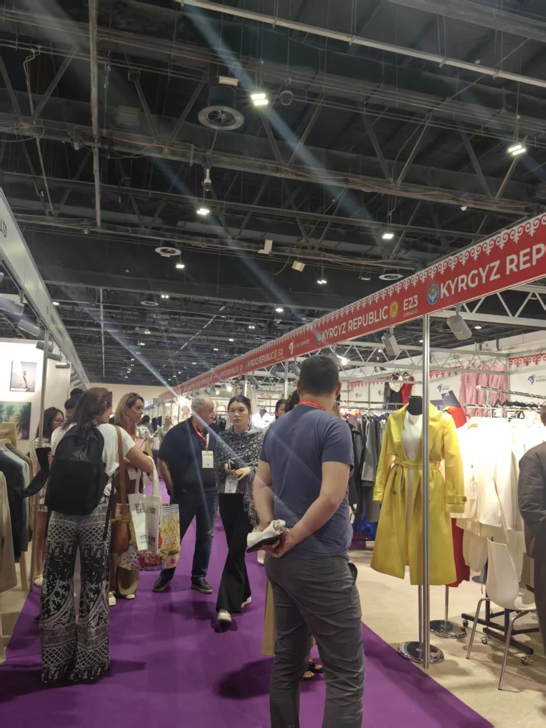 中东纺织新纪元：迪拜展会聚焦8亿消费市场