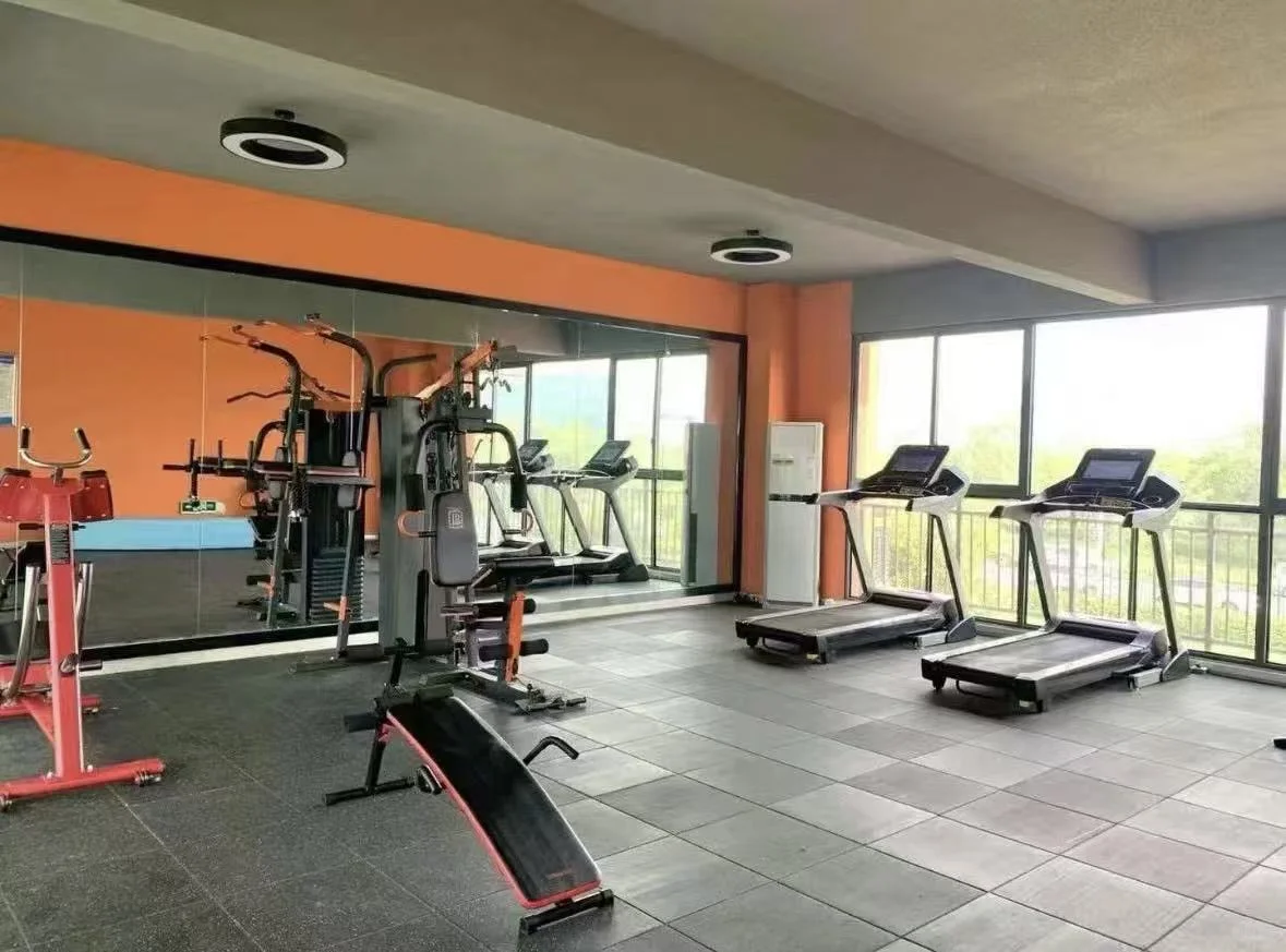 为什么现在的年轻人 都愿意去 半导体企业