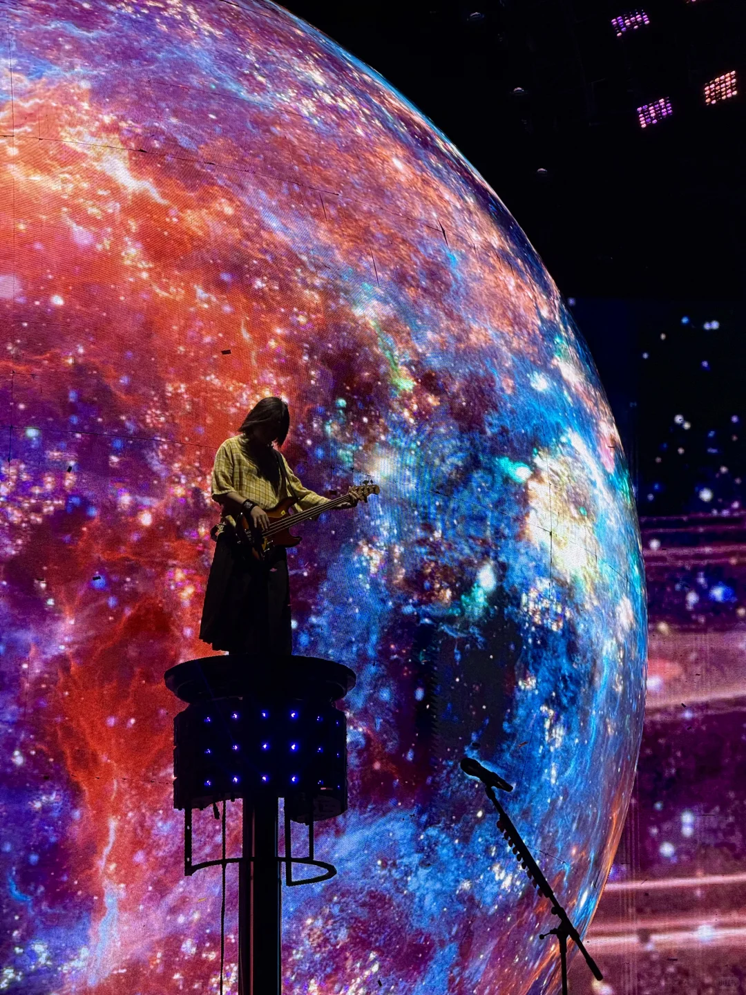 2025年五月天软玻璃年度报告