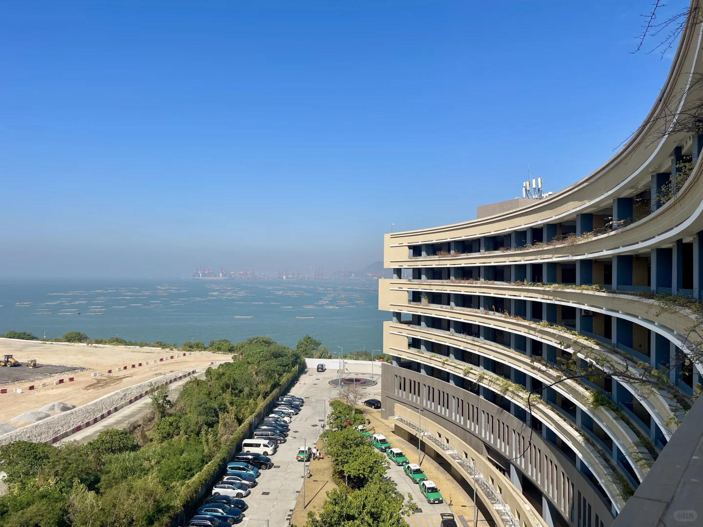 新居,故里,落叶归根