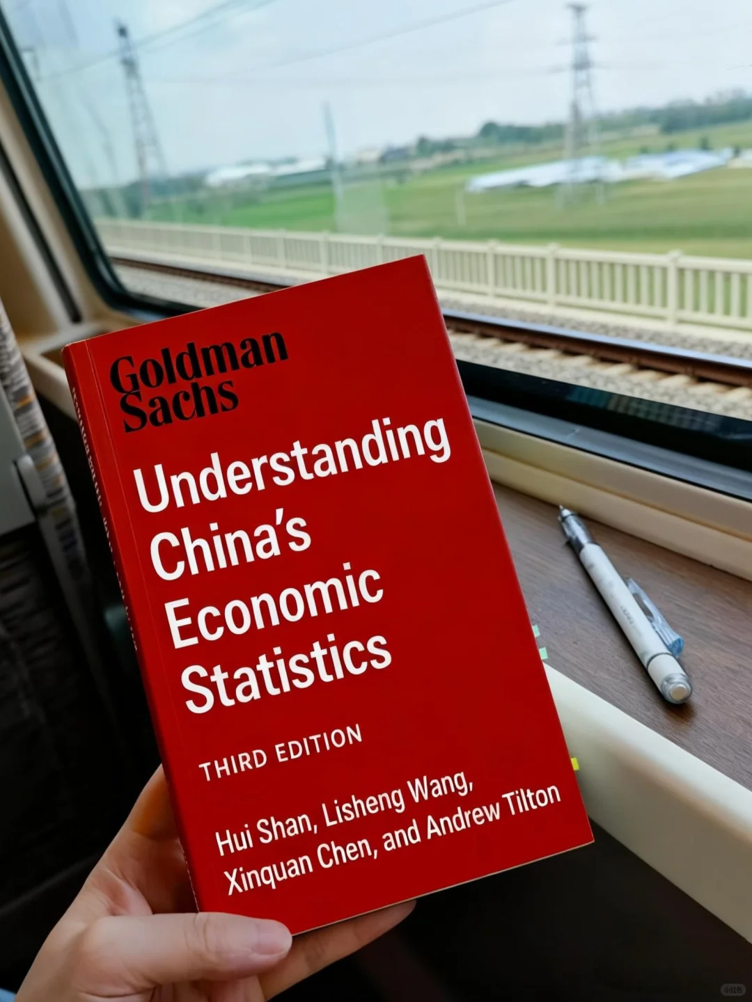 几乎是震撼着读完高盛的小红书!!