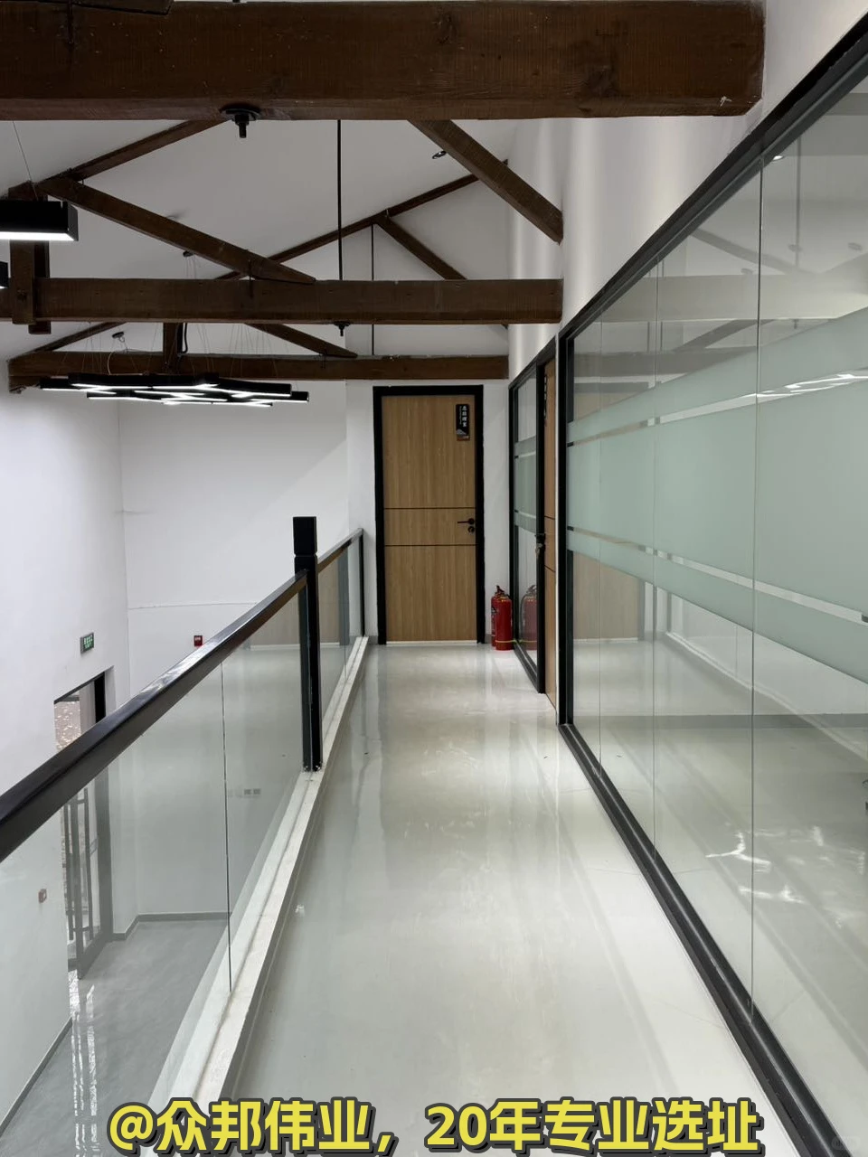 百子湾蓝梦园246平独栋复式 带独立小院