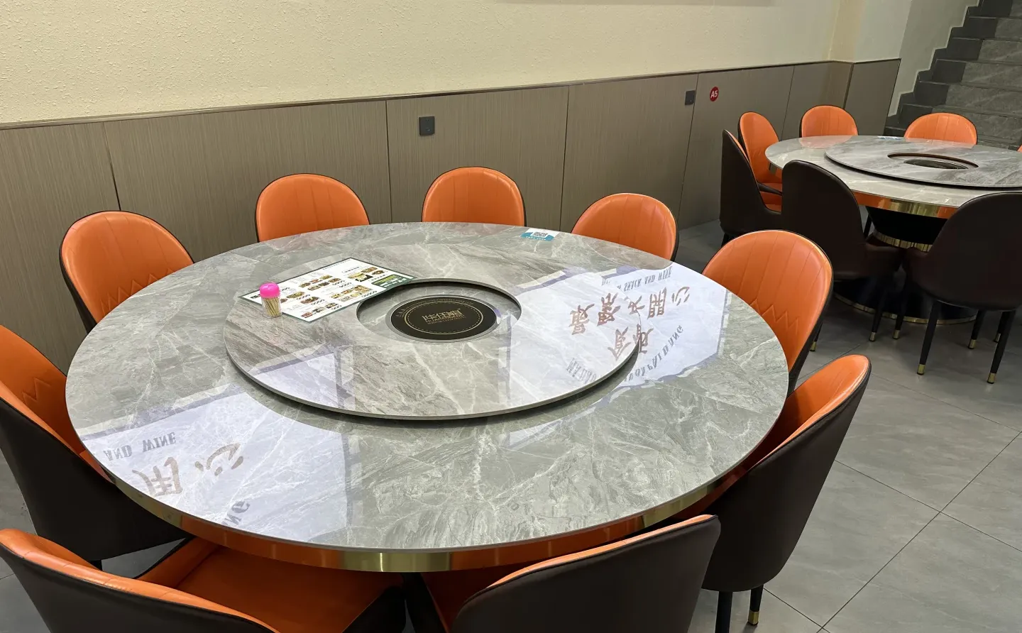 繁华地段，餐饮转让