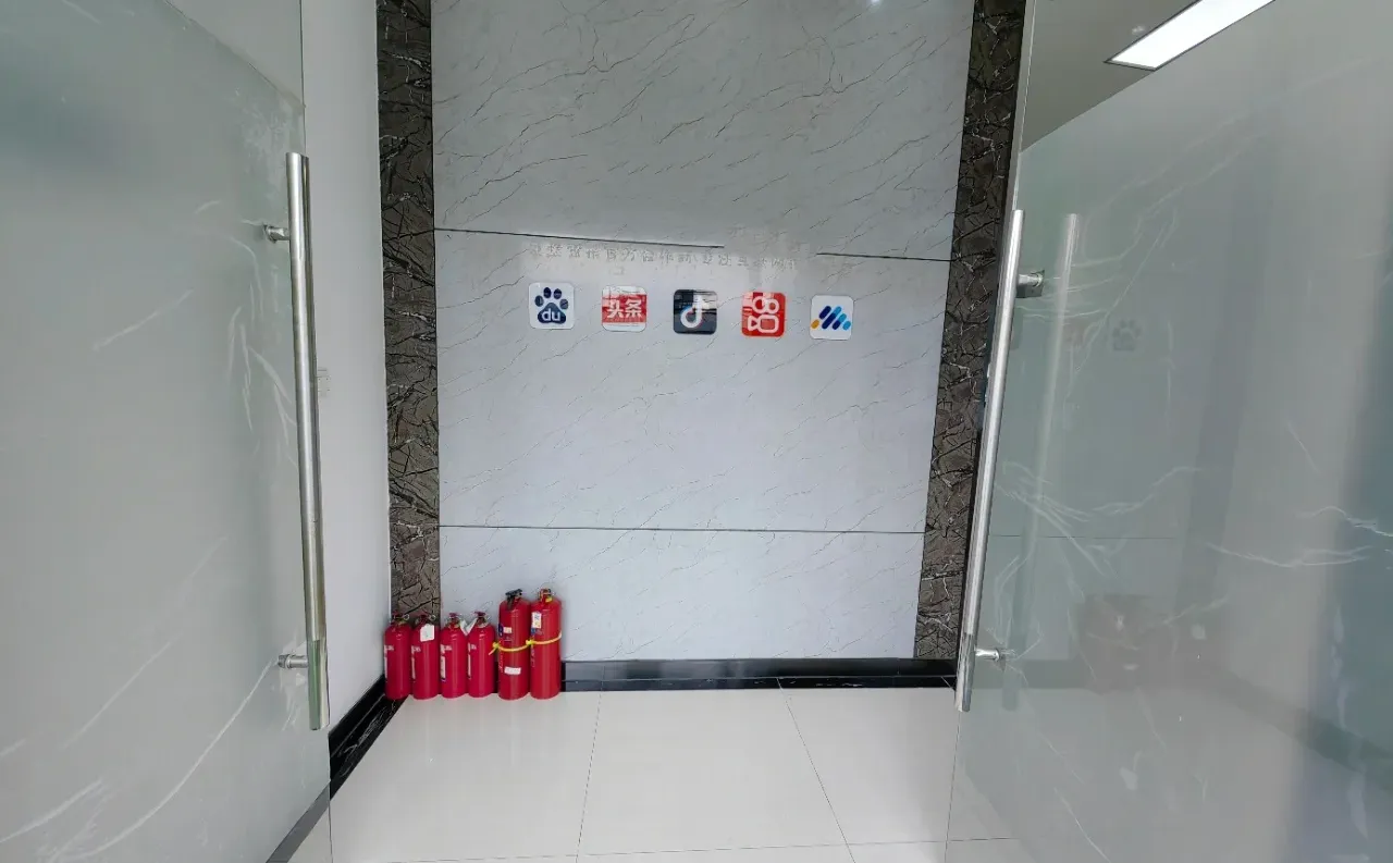 ?6800住进深圳文化创意园！