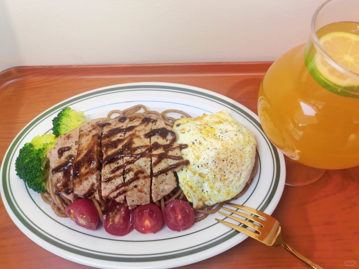 今日吃漂亮饭，大家都是光盘行动❤