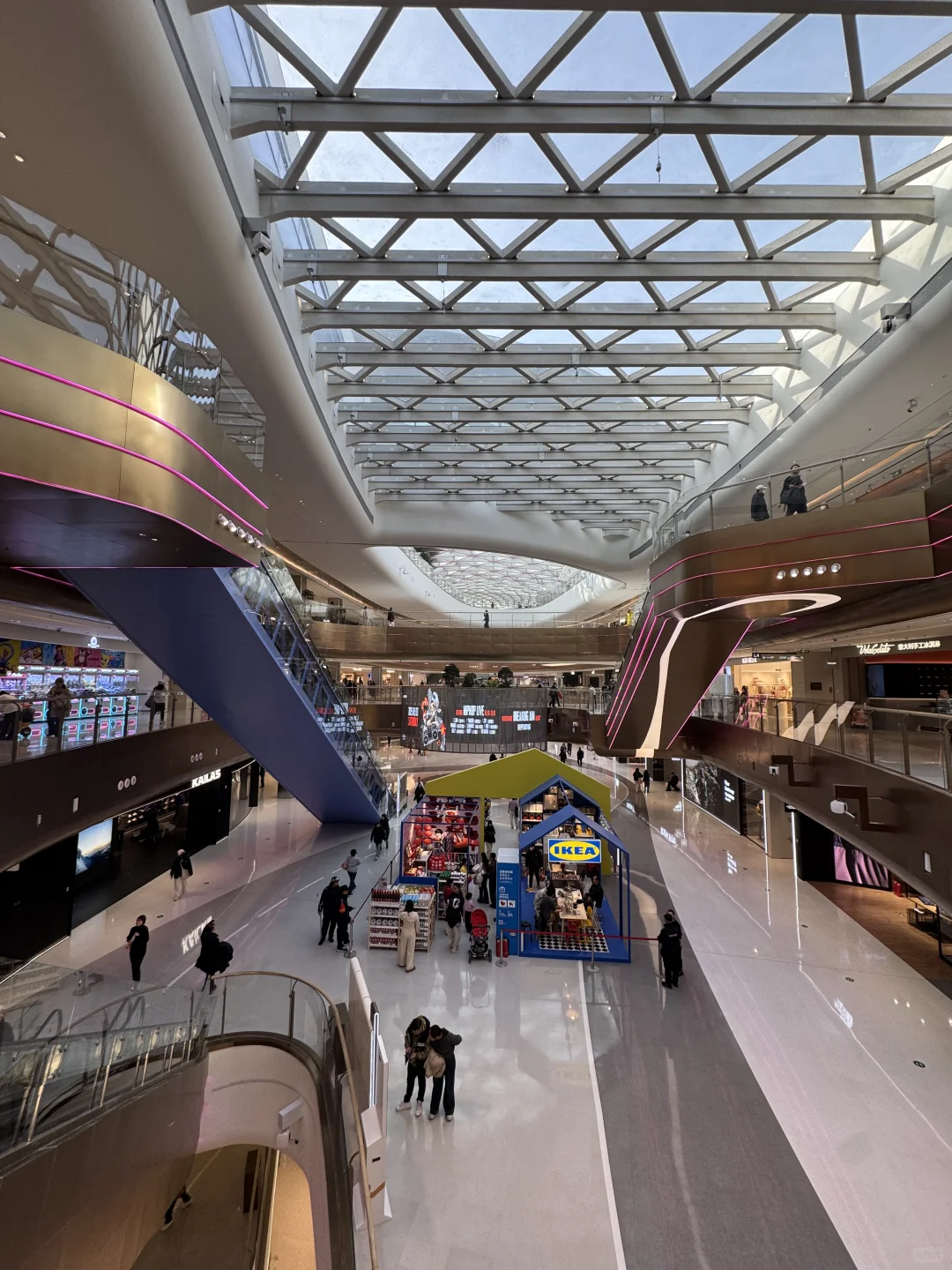 北京最大商场开了！谁说经济下行的？