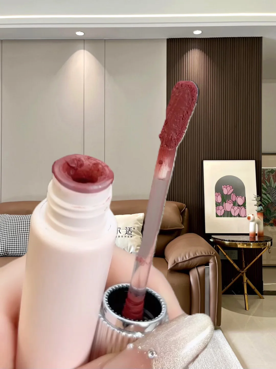 ?韩国神级染发膏！黑发红唇锁死它? ?