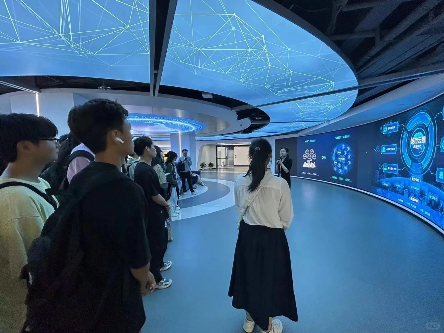 参访青岛家电标杆企业－海信