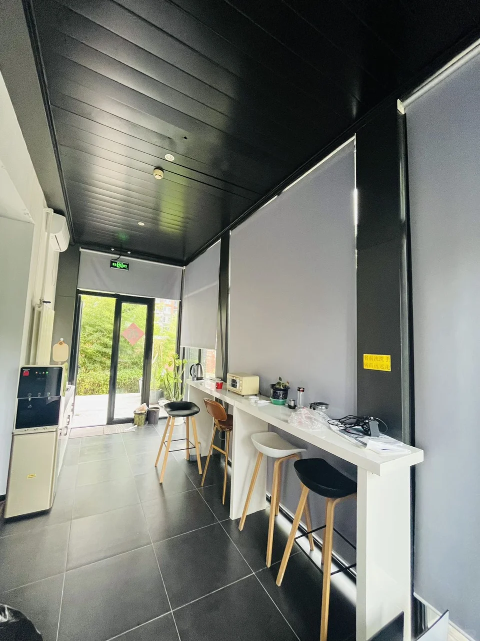 广园产业园 独栋双门头 高挑空