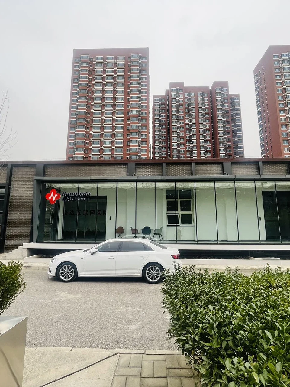 广园产业园 独栋双门头 高挑空