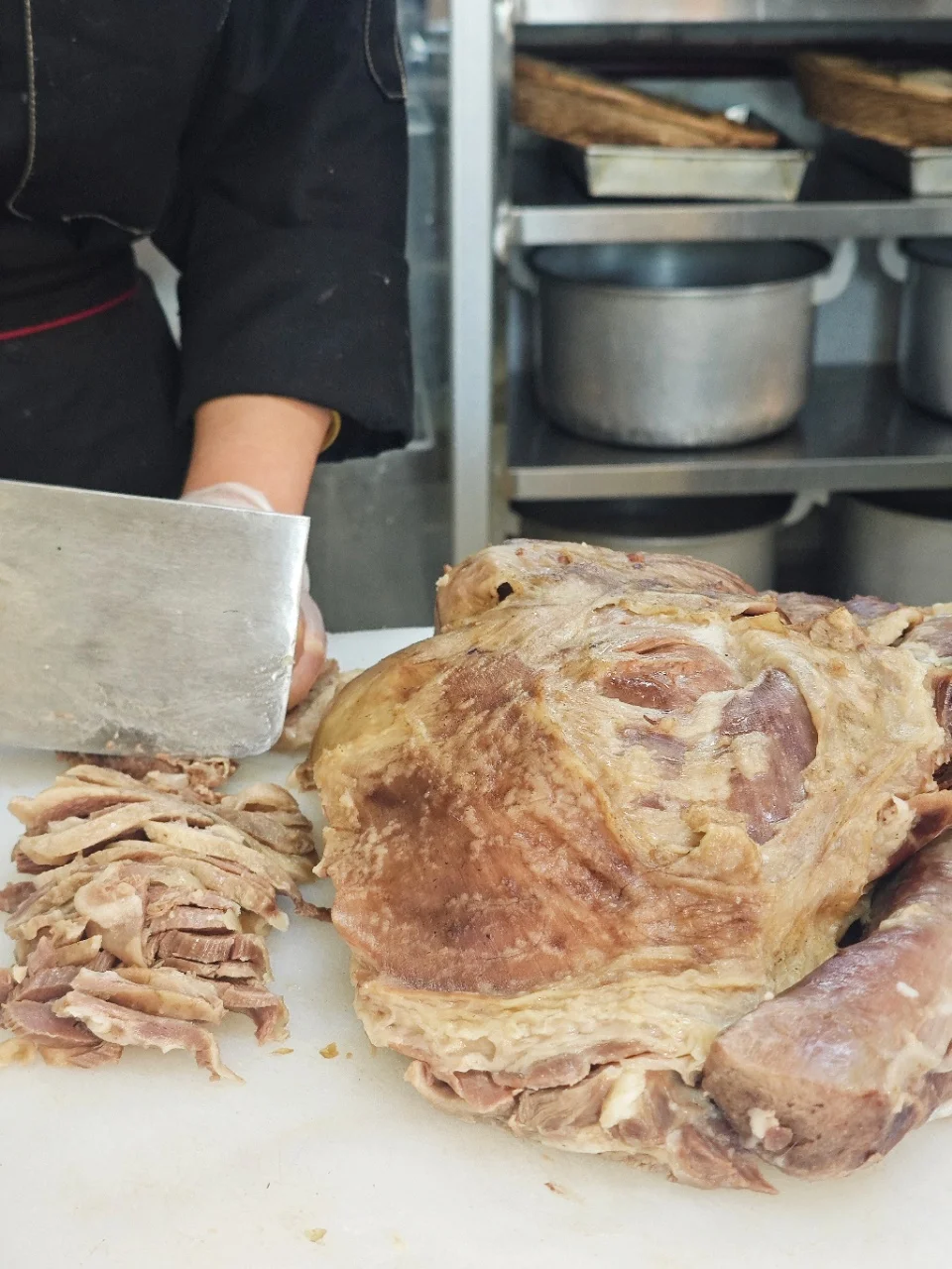 本地人带路才找到…穹窿山下的皇帝级羊肉馆