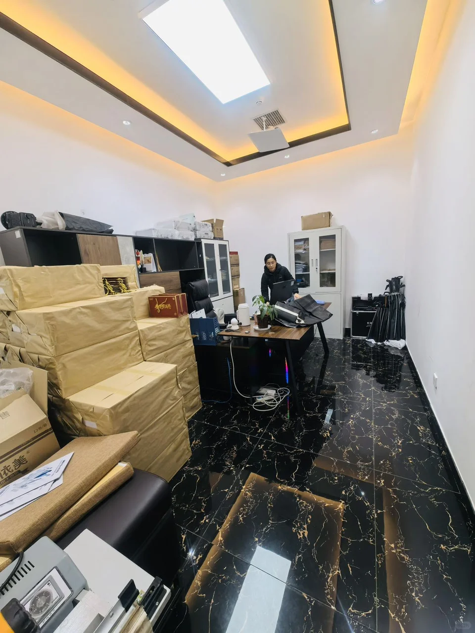 广园产业园 独栋双门头 高挑空