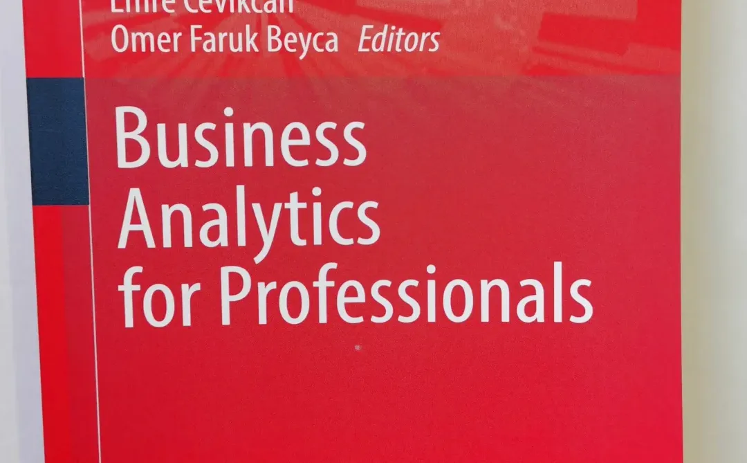 震撼着读完这本商业分析神书......