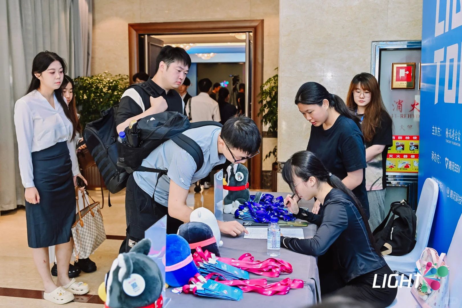 案例分享：2025 LIGHT创造营