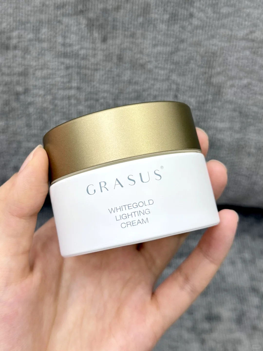 不考虑物种的话,我愿意和这瓶面霜结婚