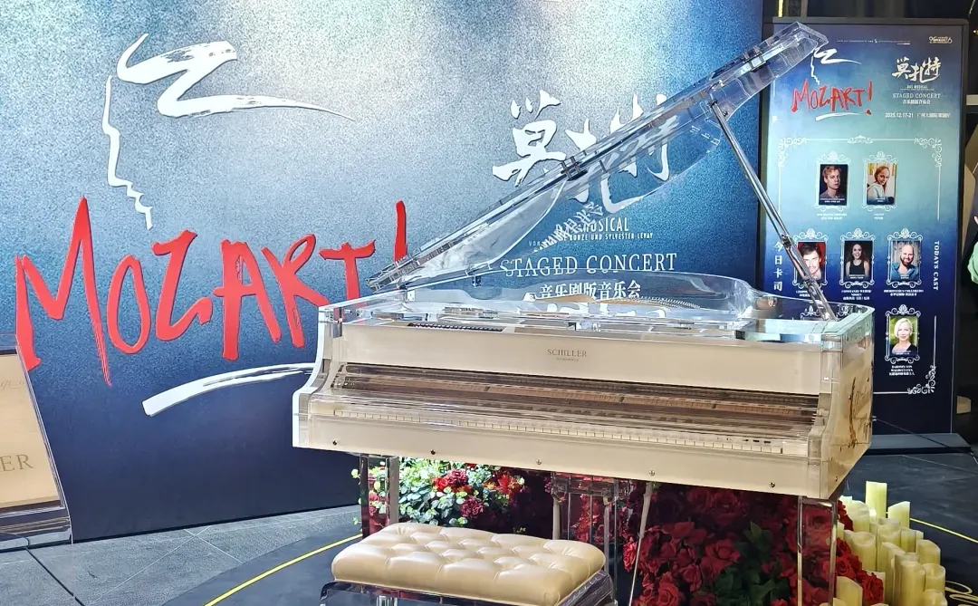 上半场如坐针毡，下半场如听仙乐耳暂明