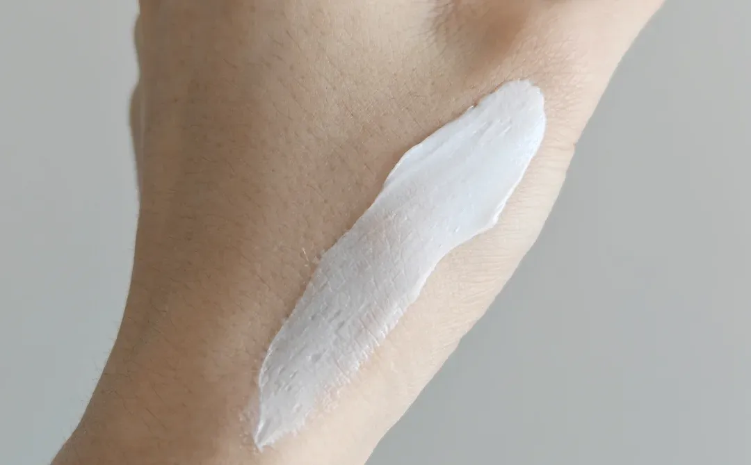 赫莲娜：我从不参与竞争，我来修改规则。