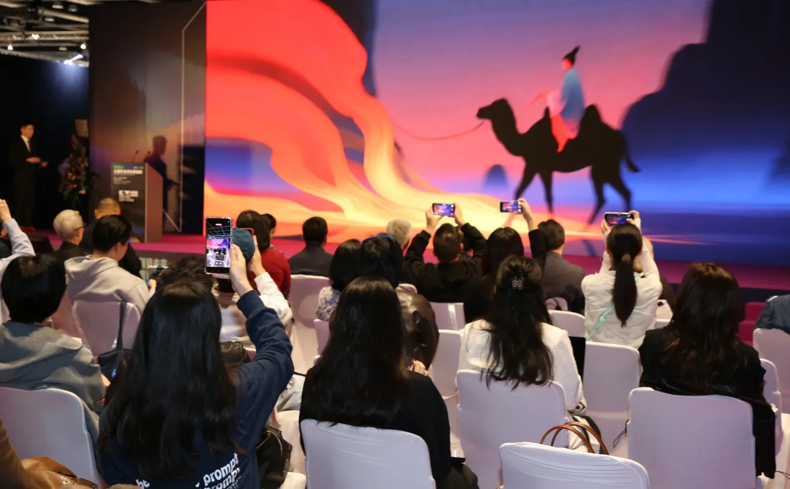 AI艺术创作水太深？可灵直接把船造好了