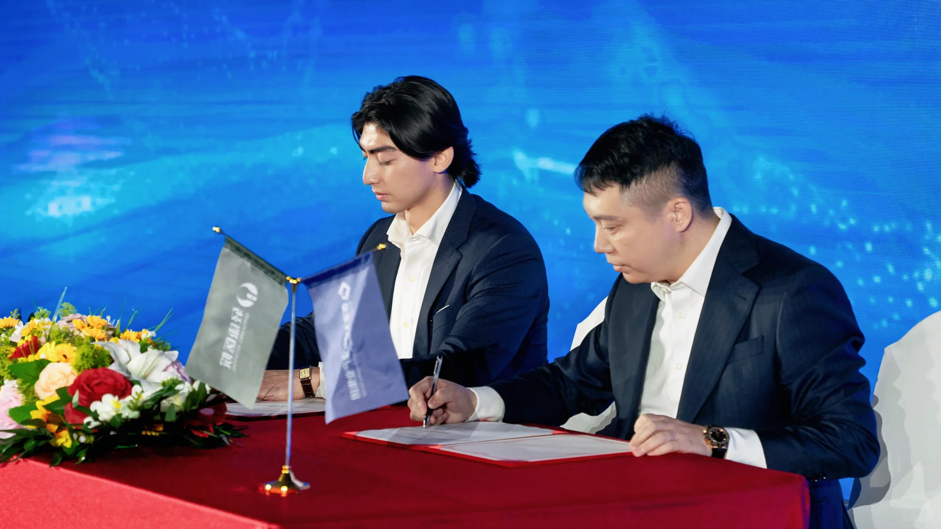 健康圈王炸联动！两大医疗力量携手搞大事