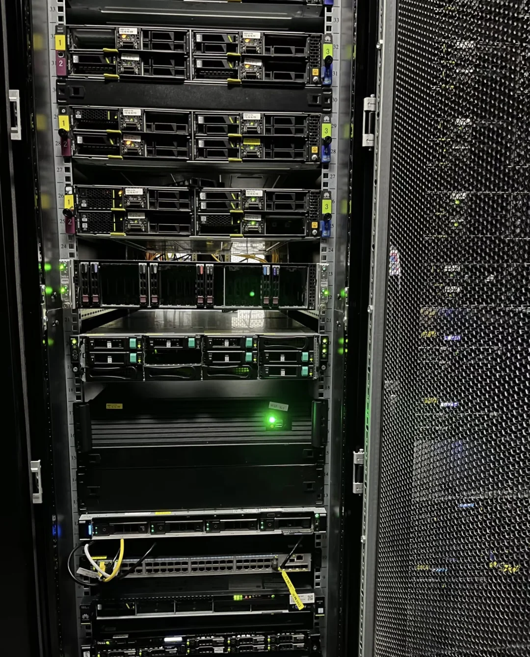 2025苏州服务器托管白皮书：6KW机柜选型