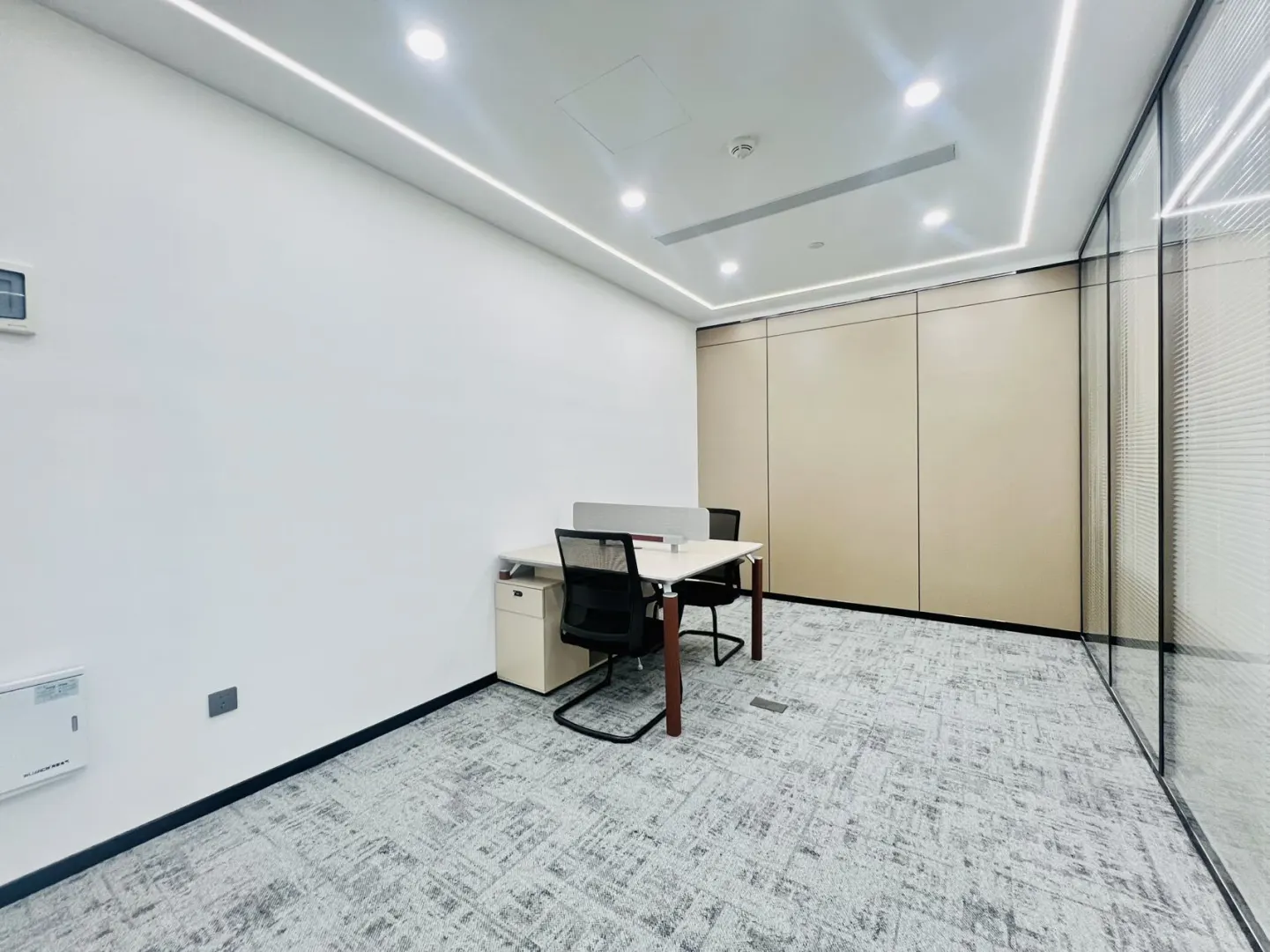 观音山210平3+1格局 地铁口 海景 特价直租