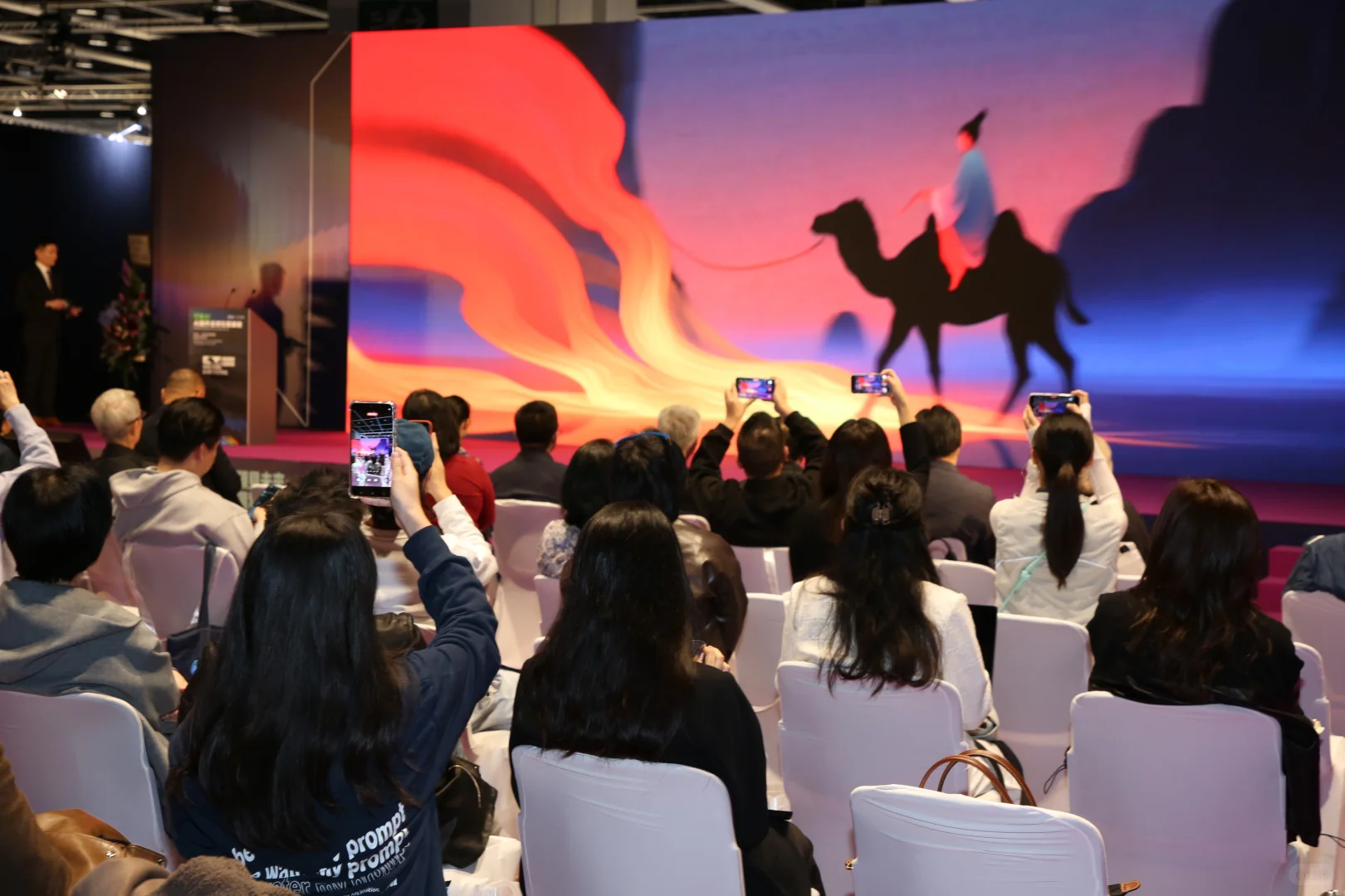 AI艺术创作水太深？可灵直接把船造好了