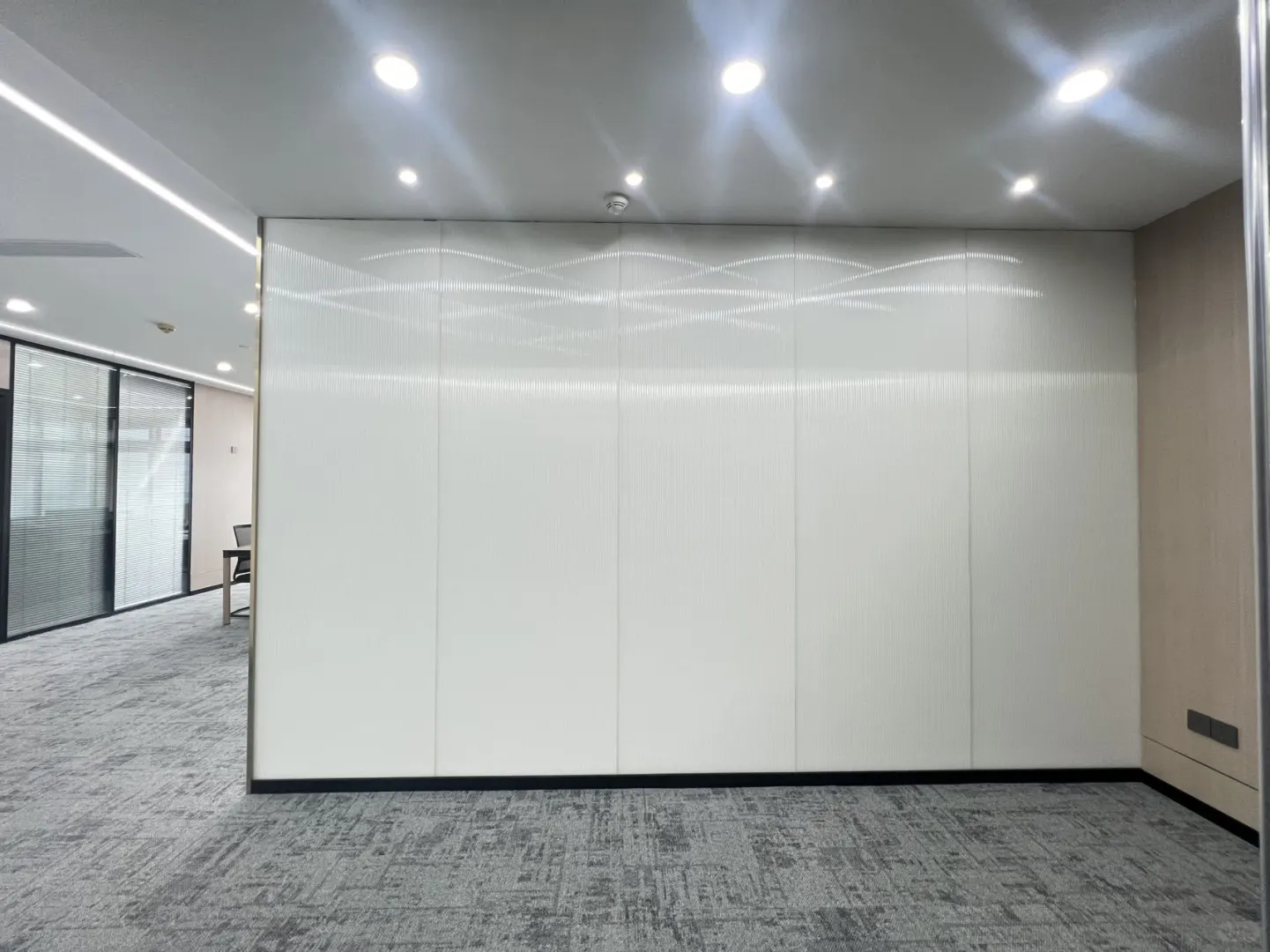 观音山210平3+1格局 地铁口 海景 特价直租