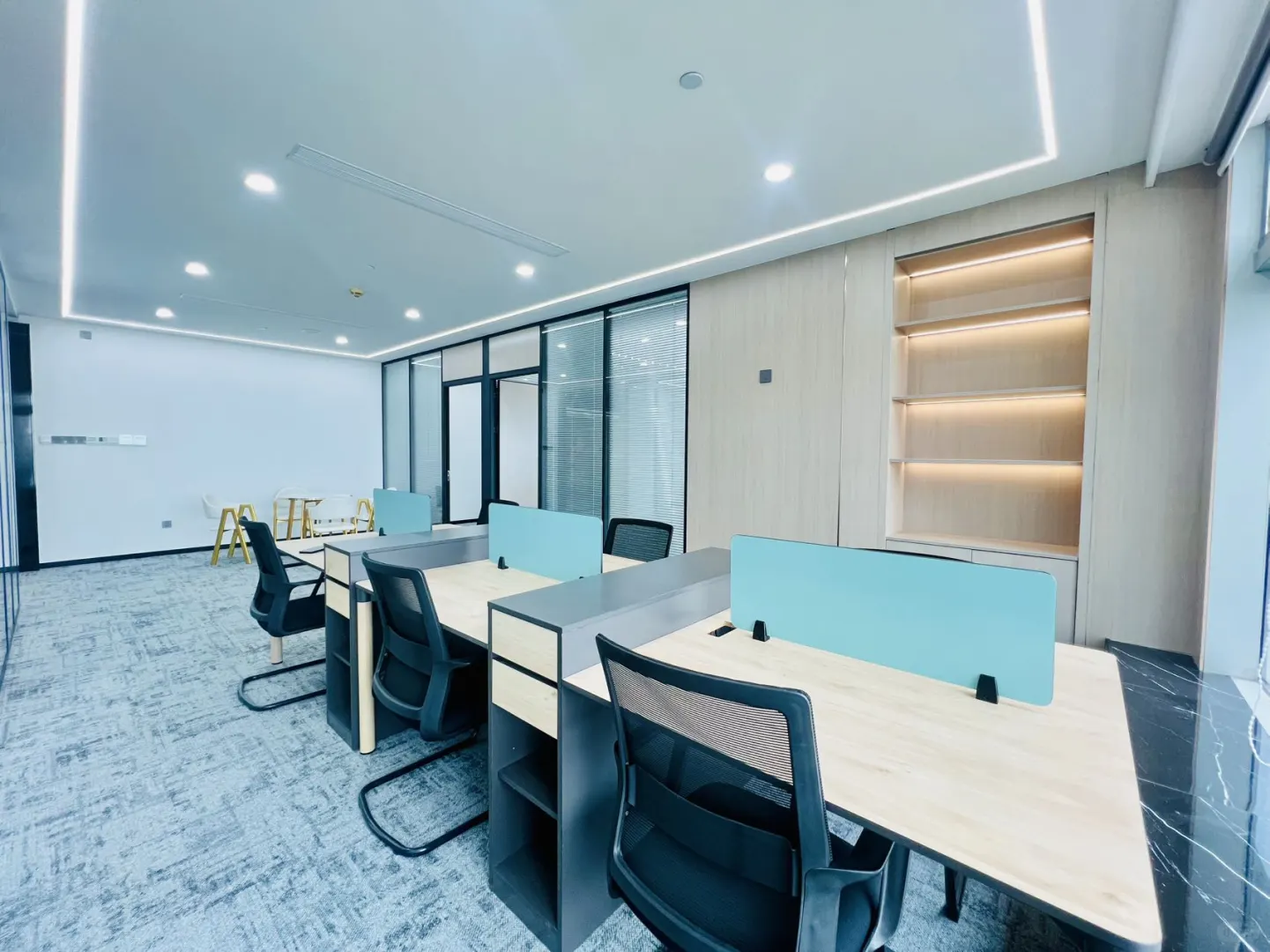 观音山210平3+1格局 地铁口 海景 特价直租