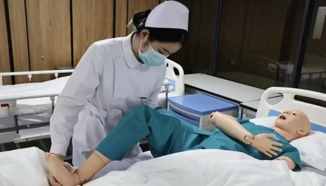 2025莱芜卫校春季招生火热报名中！