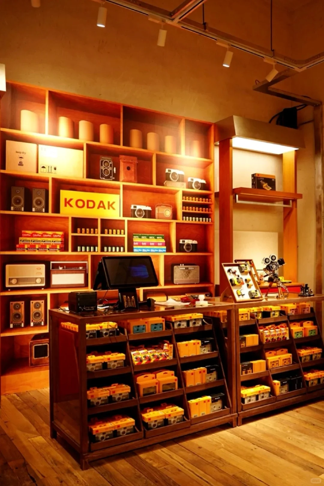 新趋势|服装店铺从“产品销售”到“体验消费”