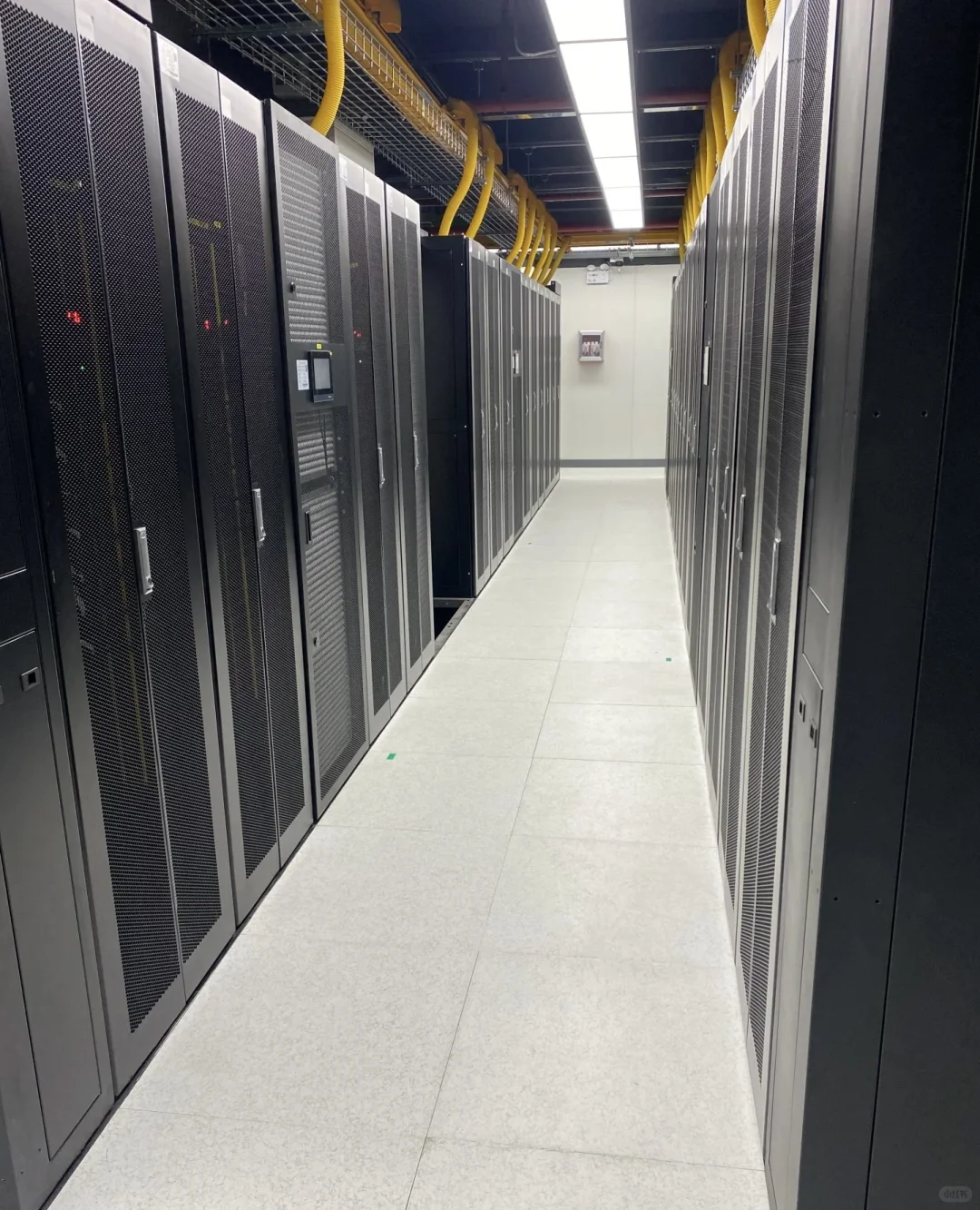 2025苏州服务器托管白皮书：6KW机柜选型