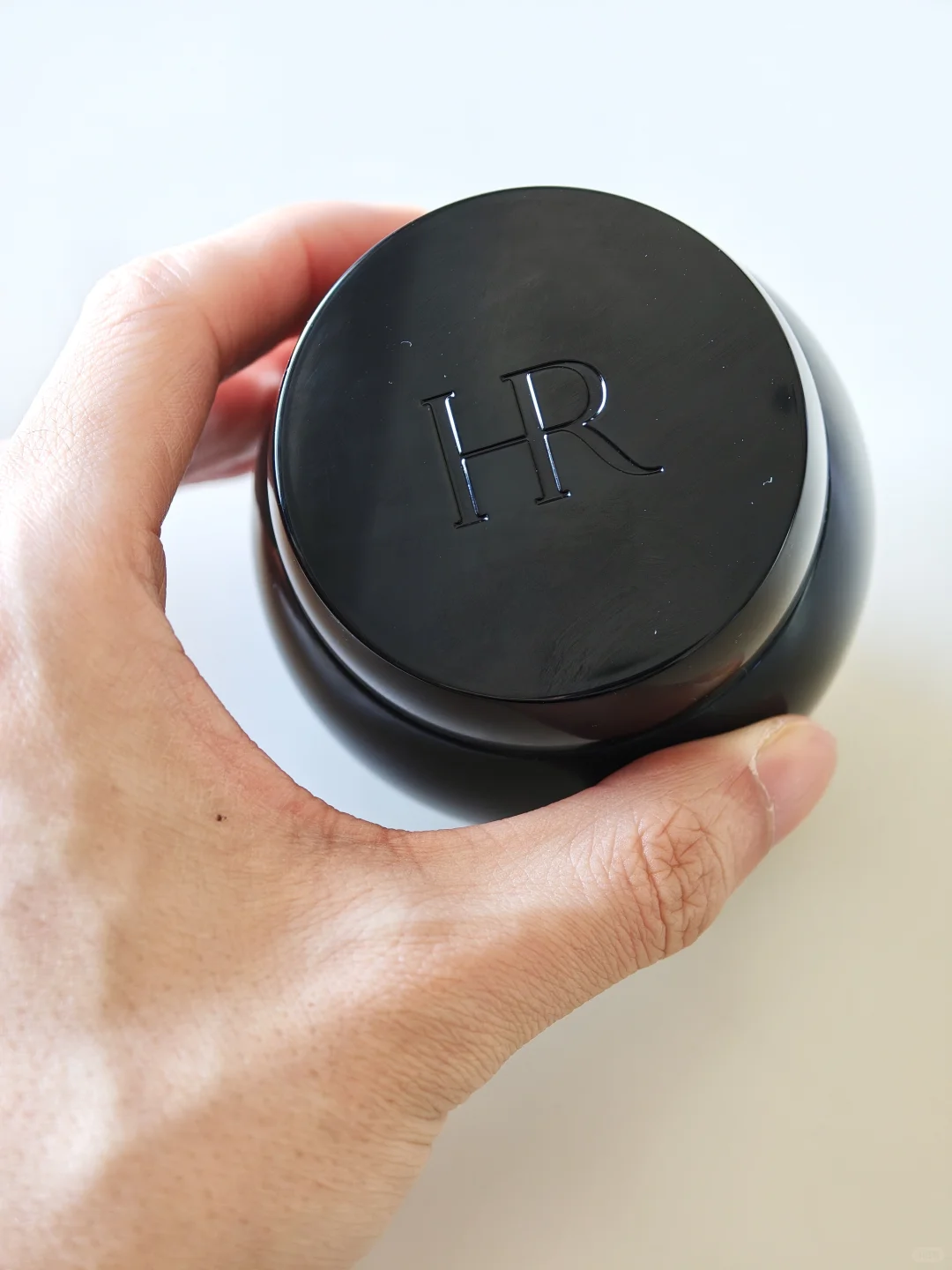 赫莲娜：我从不参与竞争，我来修改规则。