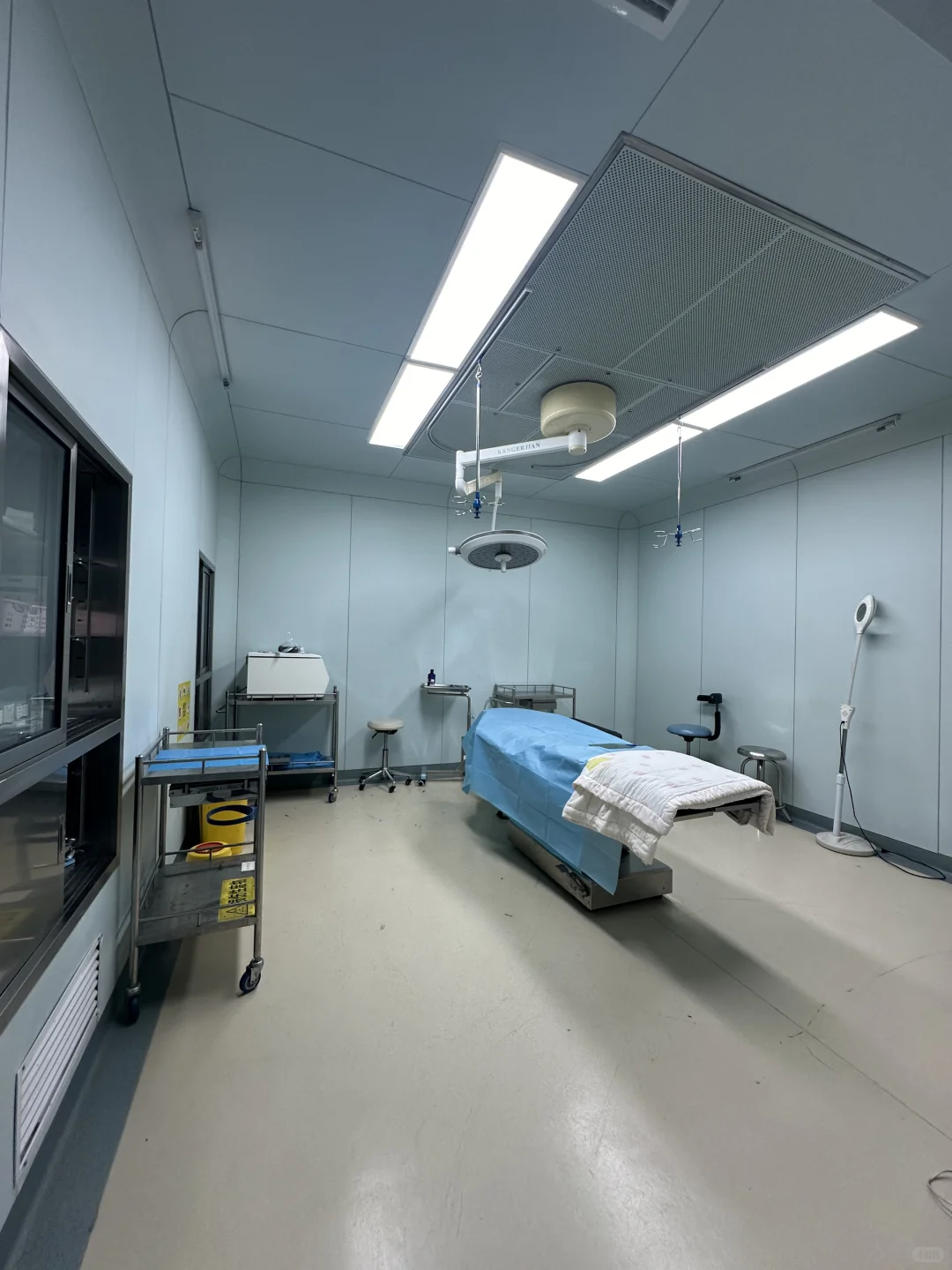 武汉1000²～医美双证～轻奢装～转让诚心行业者