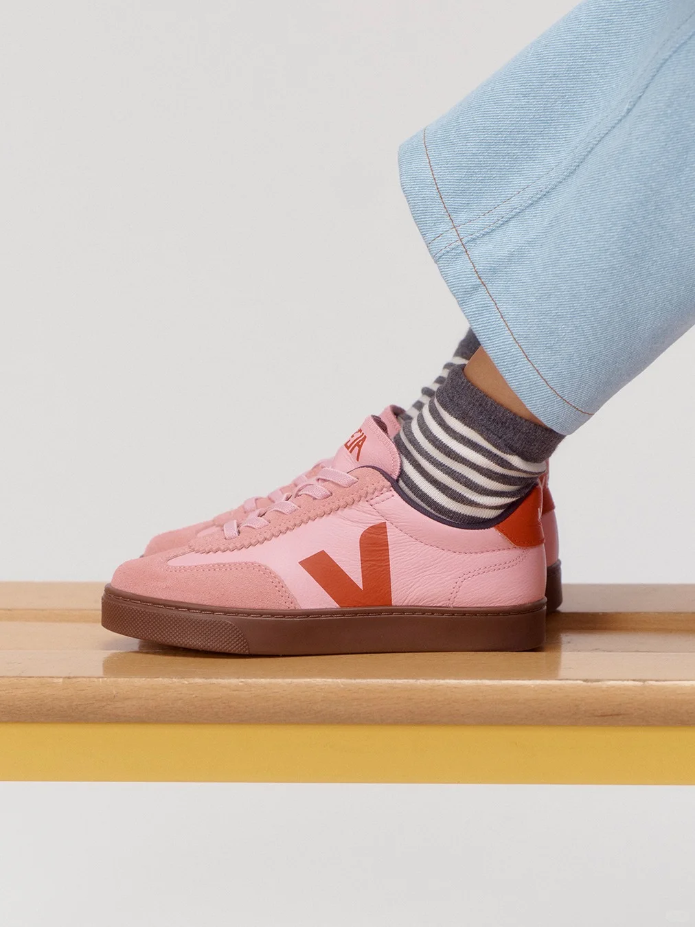 潮孩人手一双的VEJA 到底有啥魔力？