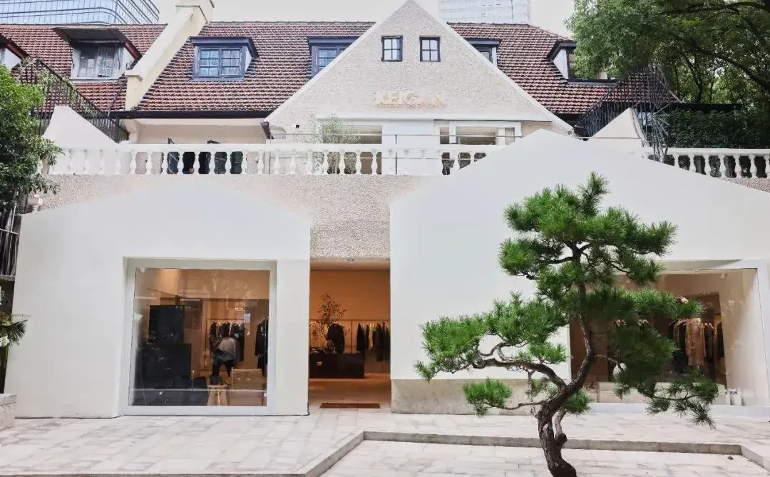 淘系女装“四大金刚”都在积极转战线下