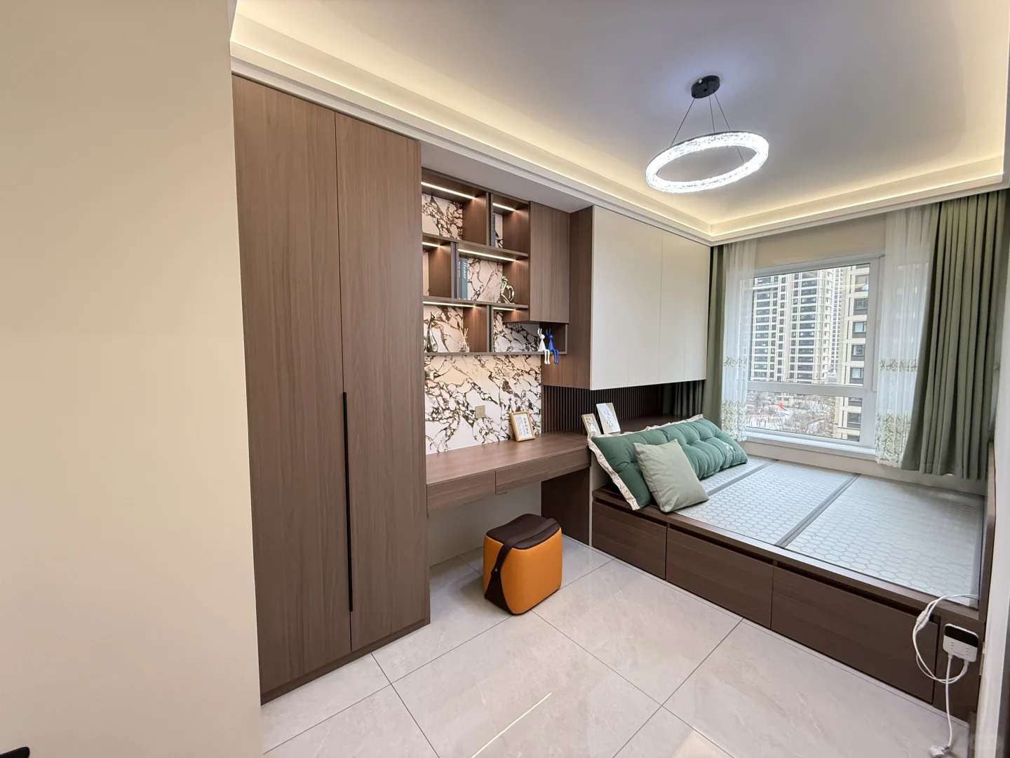 长春买房 宝裕悦兰湾 120 平小高 三室精装