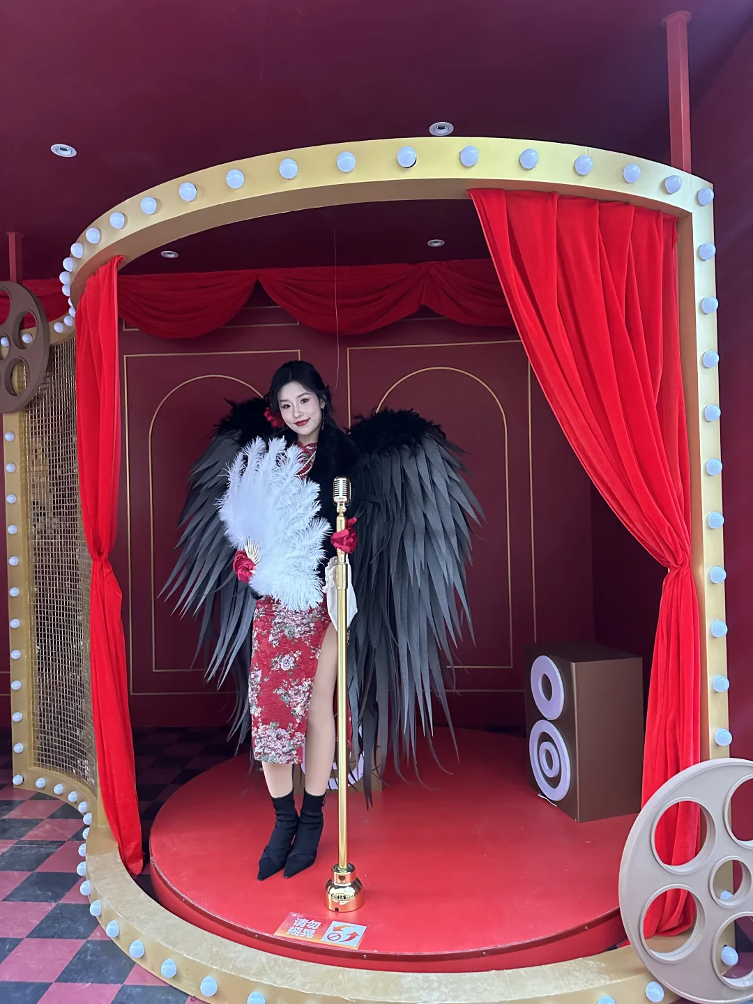 邯郸的商场跨年真的太努力了吧。。。