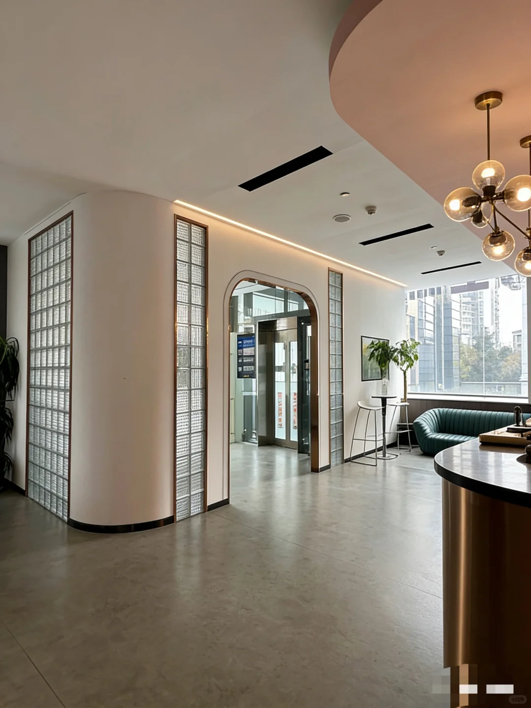 武汉1000²～医美双证～轻奢装～转让诚心行业者