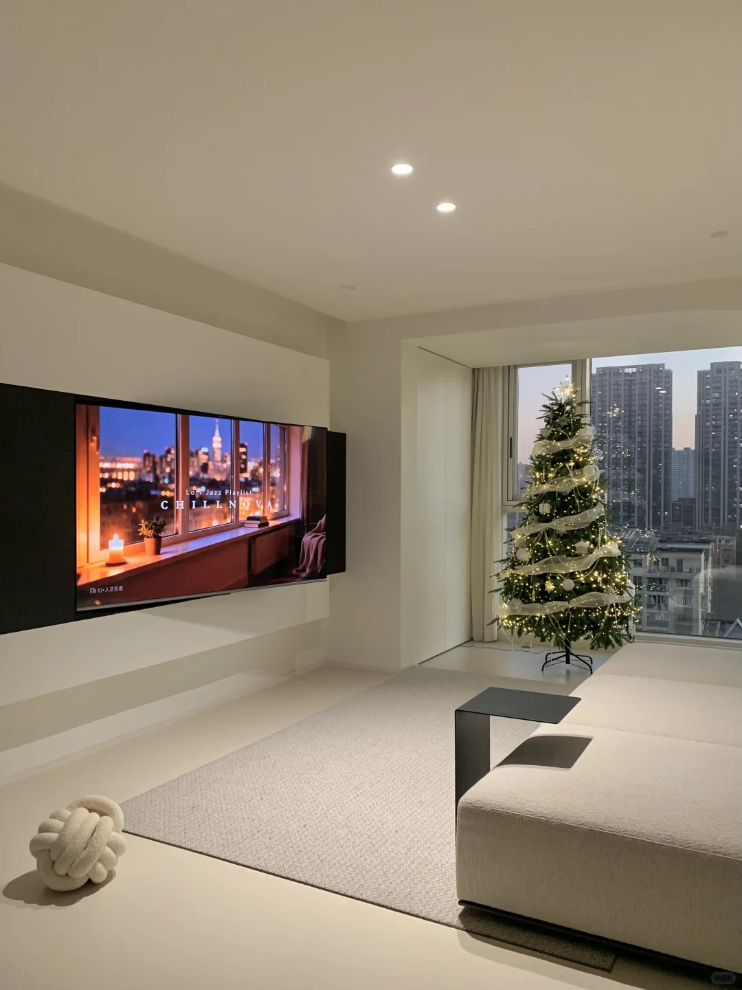 26岁有家了?屁点大