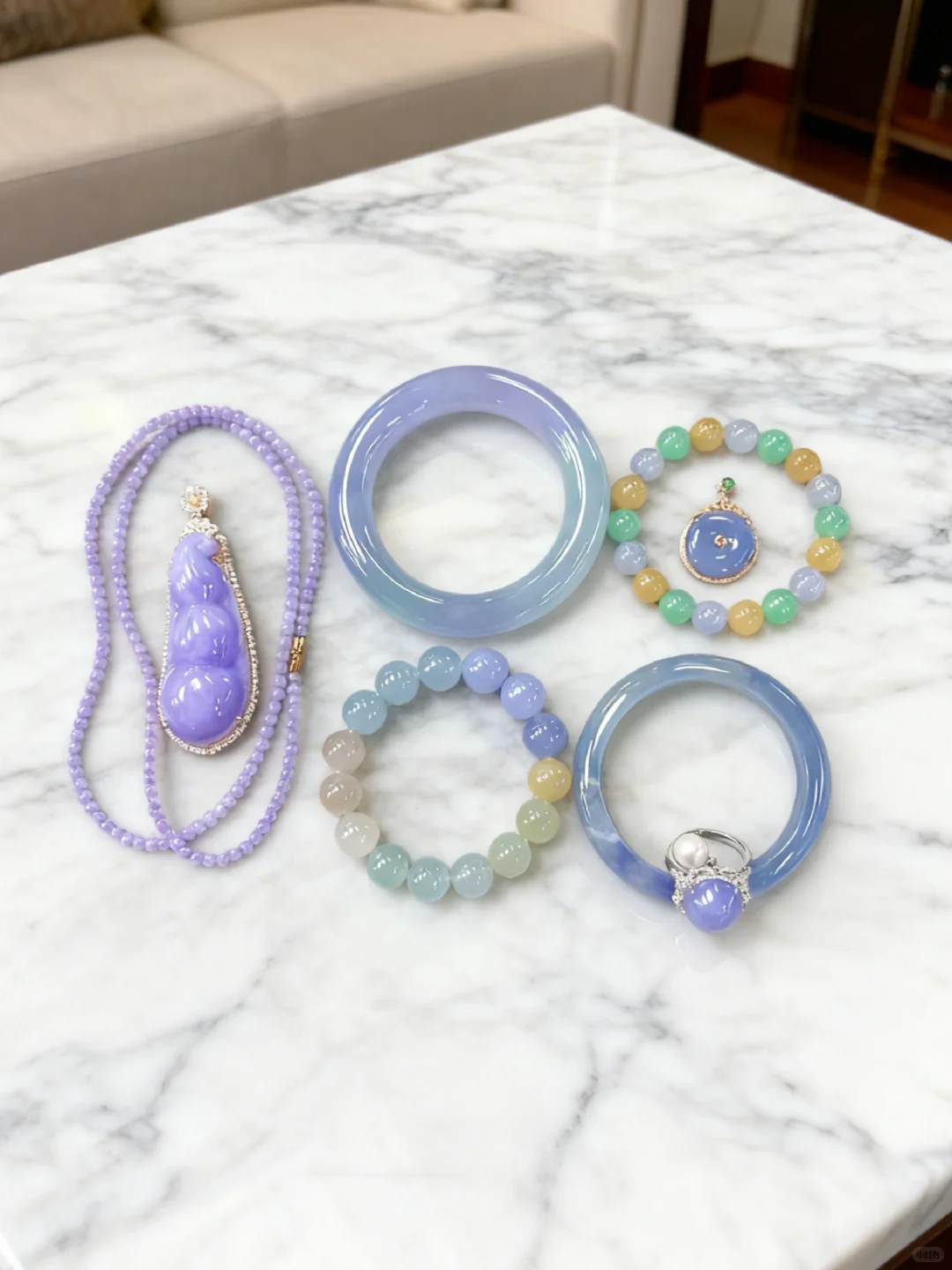 心碎了，现在真是哭都找不到地方