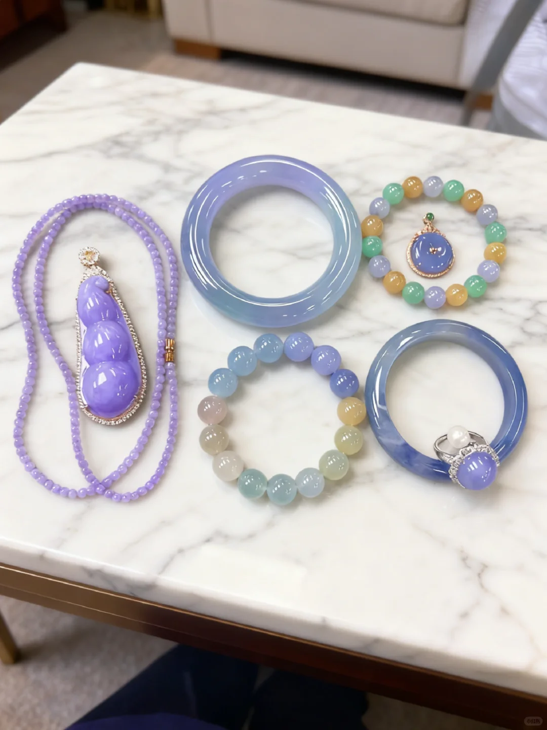 心碎了，现在真是哭都找不到地方