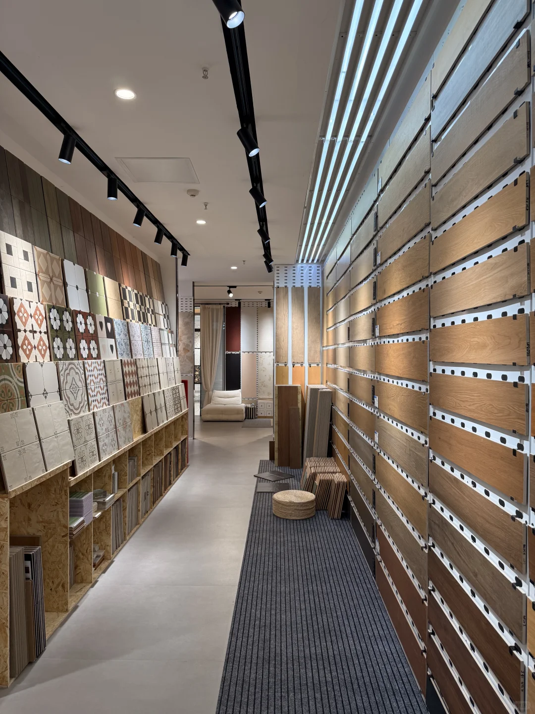 成都宝藏瓷砖店！实体店的服务，网购的价格⚡️