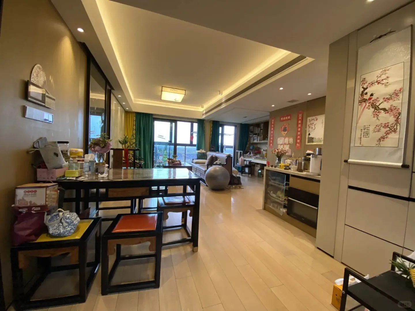 破发了呀！万科天空4房价格也兜不住了！