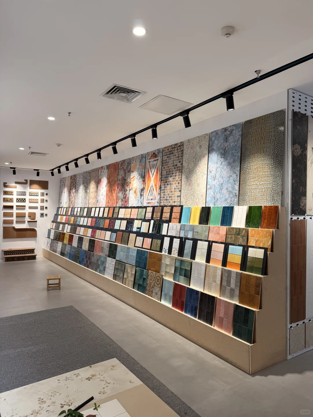 成都宝藏瓷砖店！实体店的服务，网购的价格⚡️